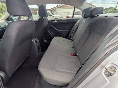 2016 Volkswagen Jetta