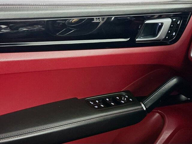 2022 Porsche Cayenne