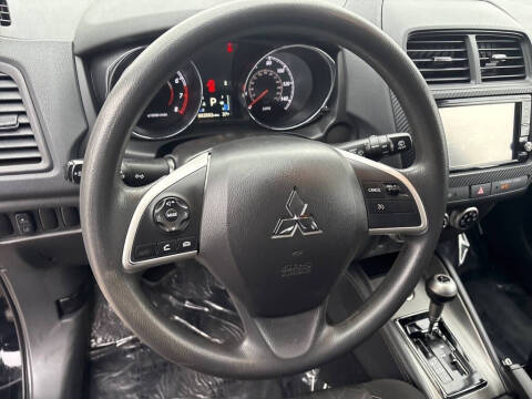 2022 Mitsubishi Outlander Sport ES