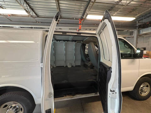 2011 Chevrolet Express 2500