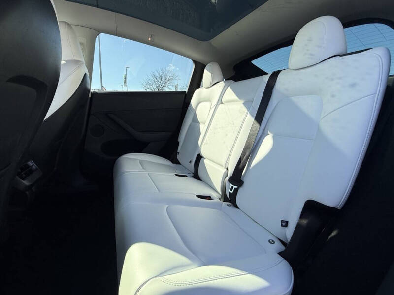 2024 Tesla Model Y Performance