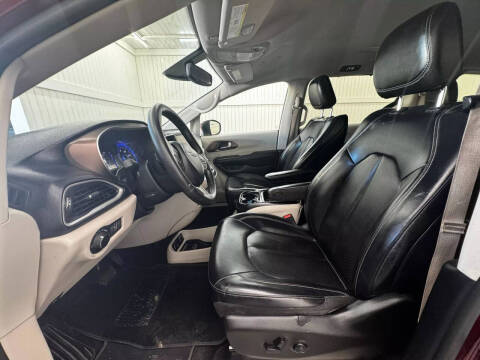 2020 Chrysler Voyager LXi