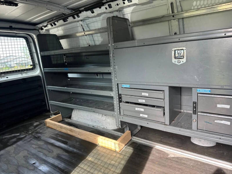 2015 GMC Savana 2500