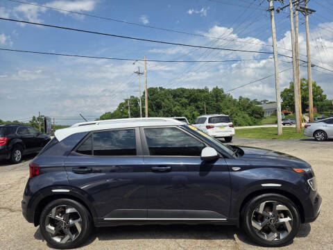 2023 Hyundai Venue SEL