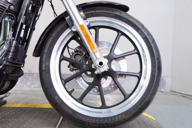 2015 Harley-Davidson Superlow