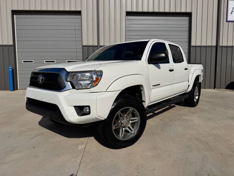 Toyota Tacoma's photo