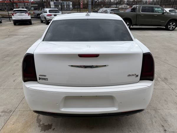 2017 Chrysler 300 S Alloy Edition