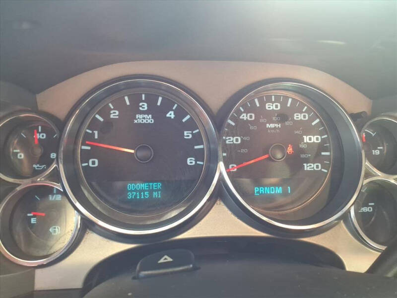 2011 Chevrolet Silverado 3500HD CC