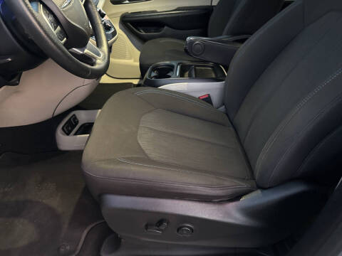 2021 Chrysler Pacifica Touring