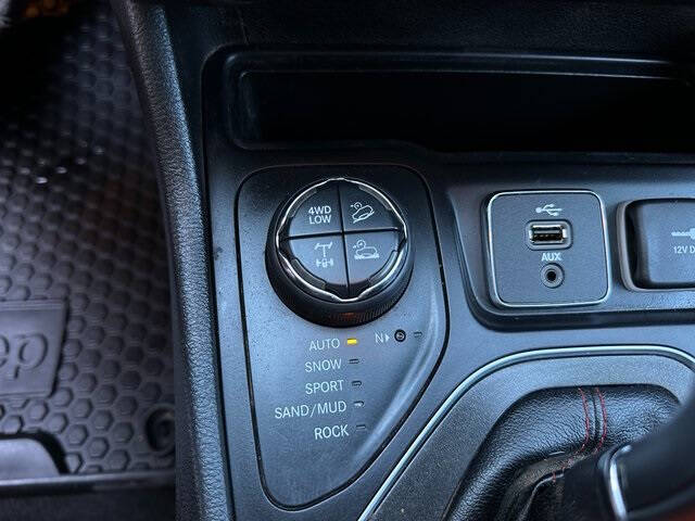 2019 Jeep Cherokee Trailhawk