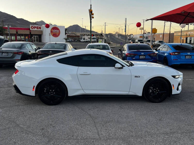 2025 Ford Mustang