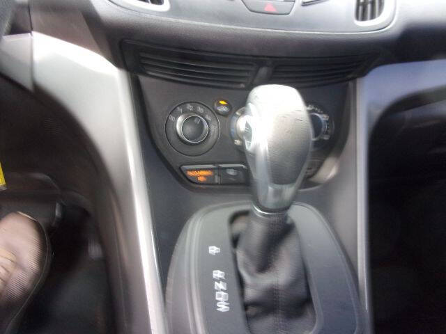 2016 Ford Escape SE