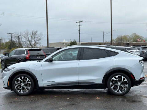 2022 Ford Mustang Mach-E Premium