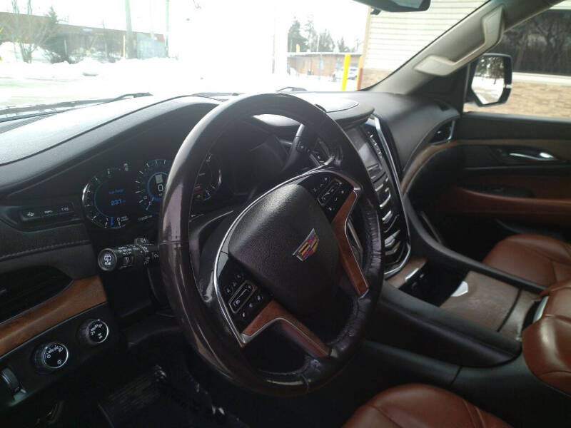 2020 Cadillac Escalade Premium Luxury