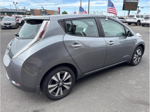 2015 Nissan LEAF