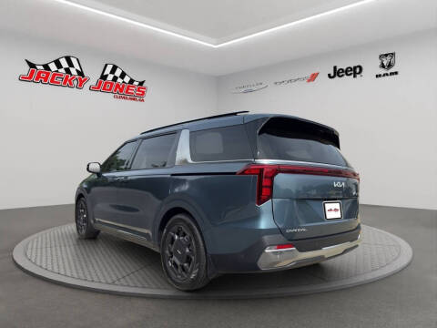 2025 Kia Carnival SX