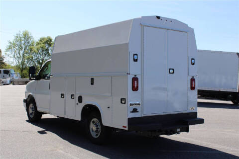 2024 Chevrolet Express 3500