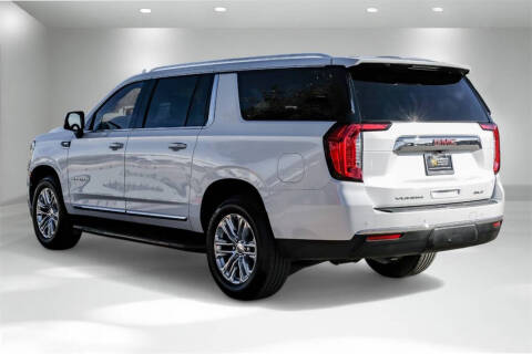 2022 GMC Yukon XL SLT