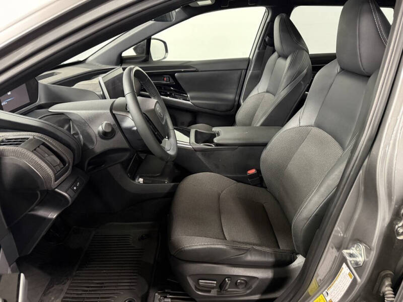 2024 Toyota bZ4X XLE