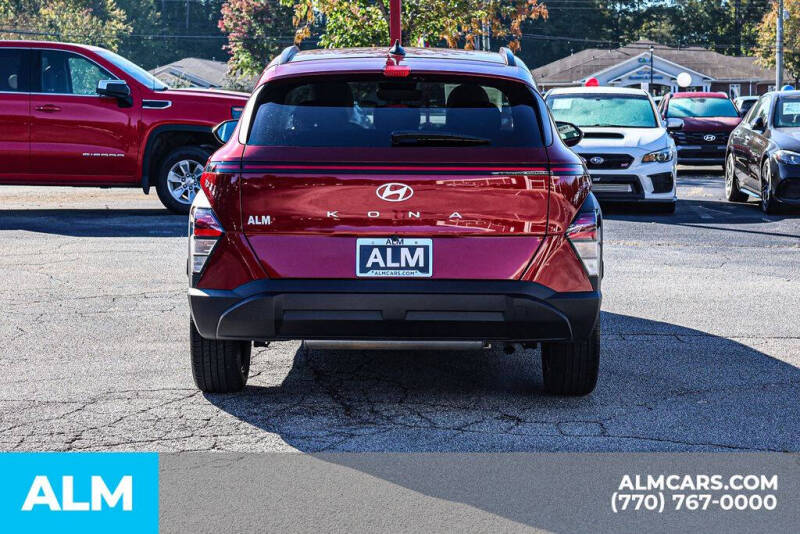 2025 Hyundai Kona SEL