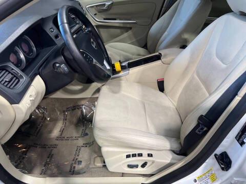 2013 Volvo S60 T5