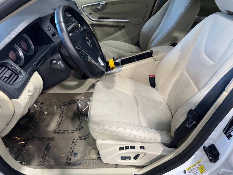 2013 Volvo S60 T5