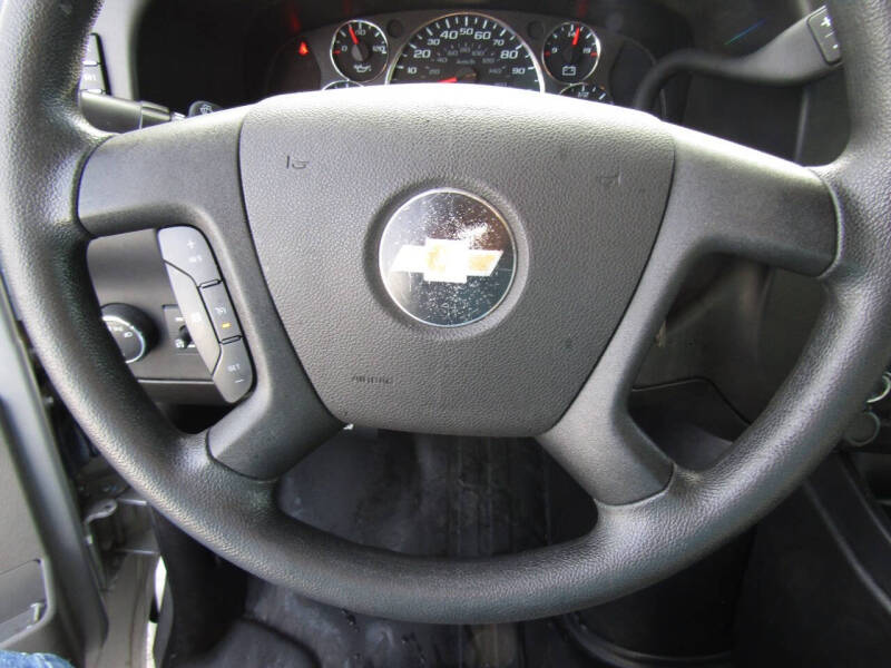 2022 Chevrolet Express 2500