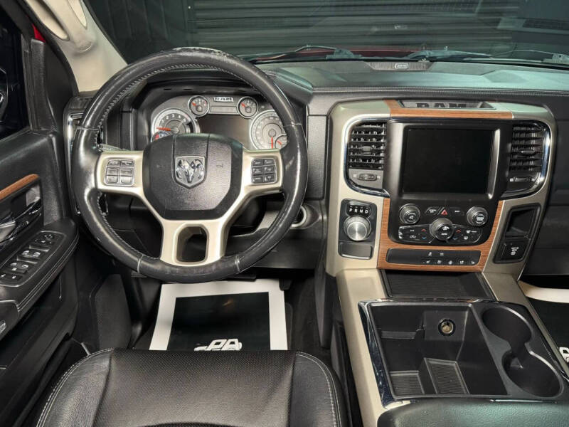 2014 RAM 1500 Laramie