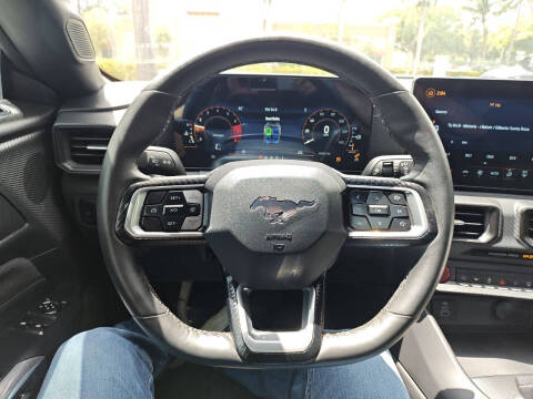 2025 Ford Mustang EcoBoost