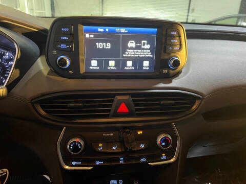 2019 Hyundai Santa Fe SE 2.4L