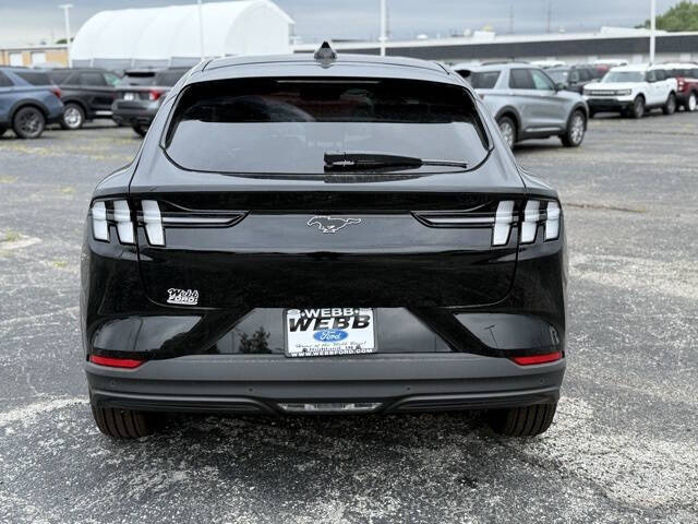 2025 Ford Mustang Mach-E Select