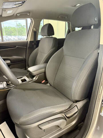 2018 Kia Sorento LX