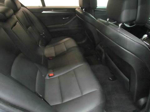 2011 BMW 5 Series 528i