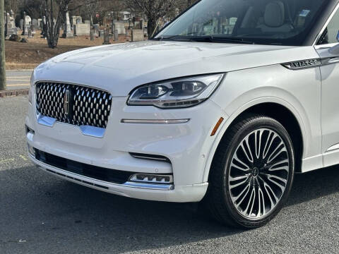 2022 Lincoln Aviator Black Label