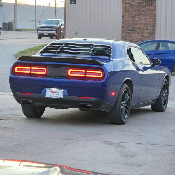 2019 Dodge Challenger SXT