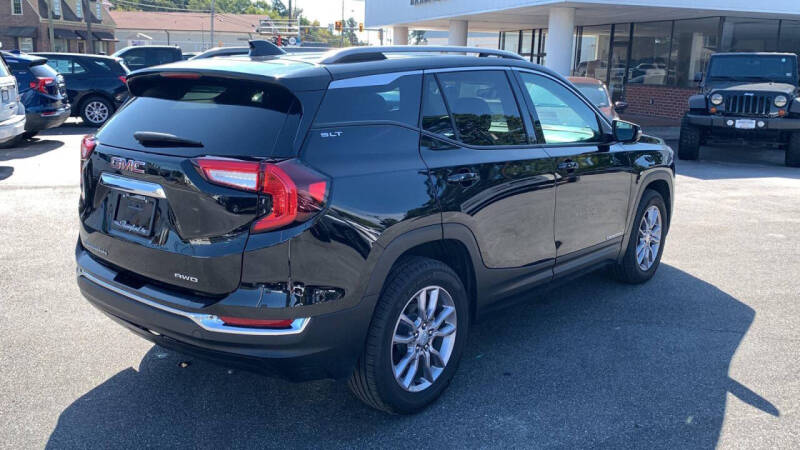 2023 GMC Terrain SLT