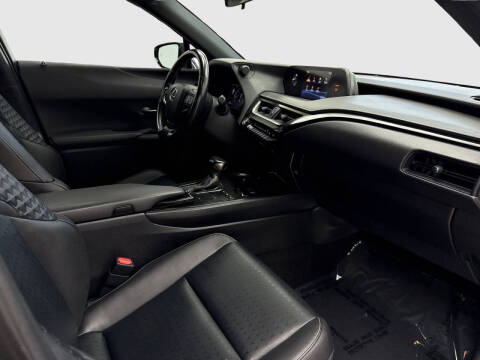 2021 Lexus UX 200