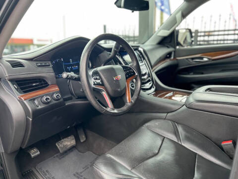 2020 Cadillac Escalade ESV Luxury