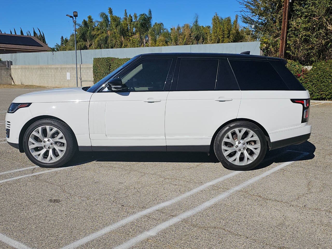 2018 Land Rover Range Rover 2