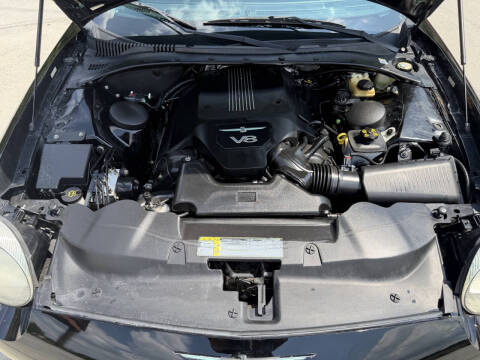 2004 Ford Thunderbird Deluxe