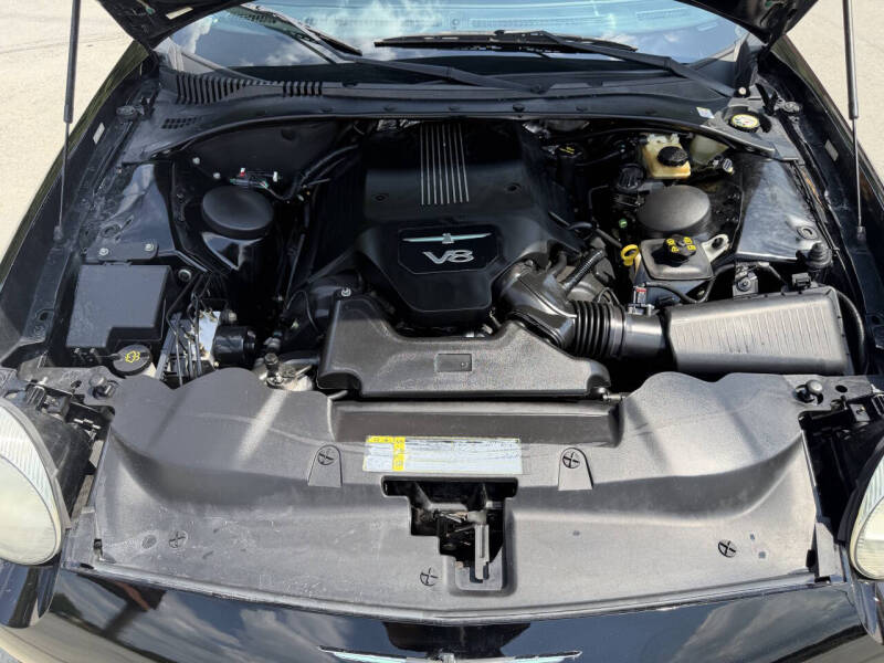 2004 Ford Thunderbird Deluxe