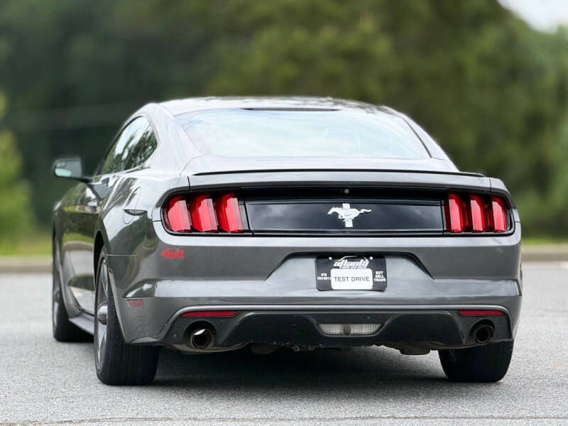 2016 Ford Mustang V6