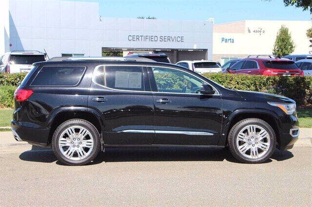 2017 GMC Acadia Denali