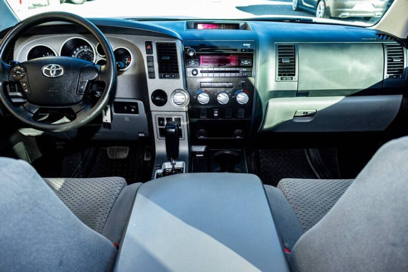 2013 Toyota Tundra Grade