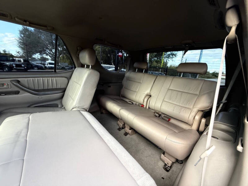 2005 Toyota Sequoia Limited