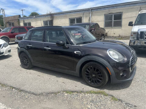 2016 MINI Hardtop 4 Door Cooper