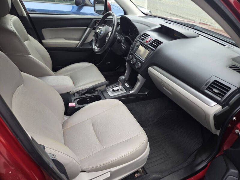 2014 Subaru Forester 2.5i Touring