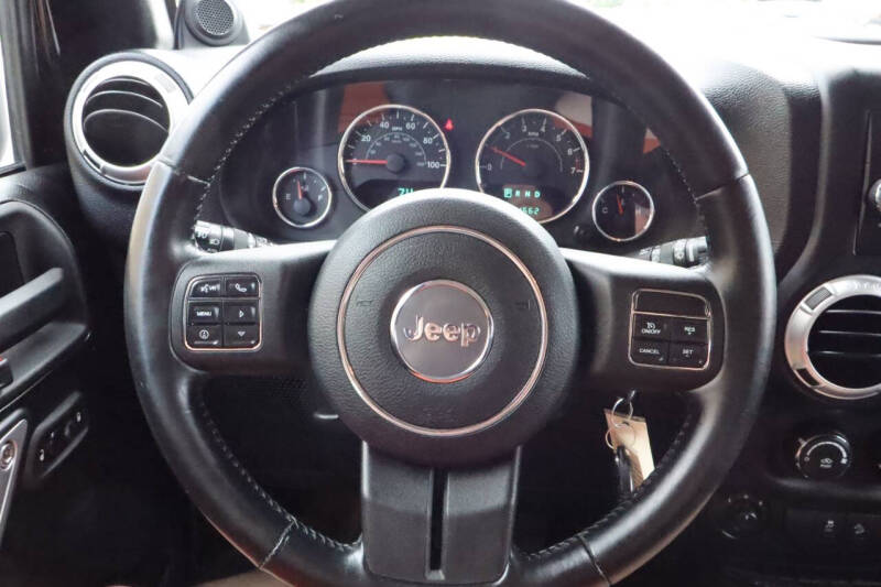 2012 Jeep Wrangler Sahara
