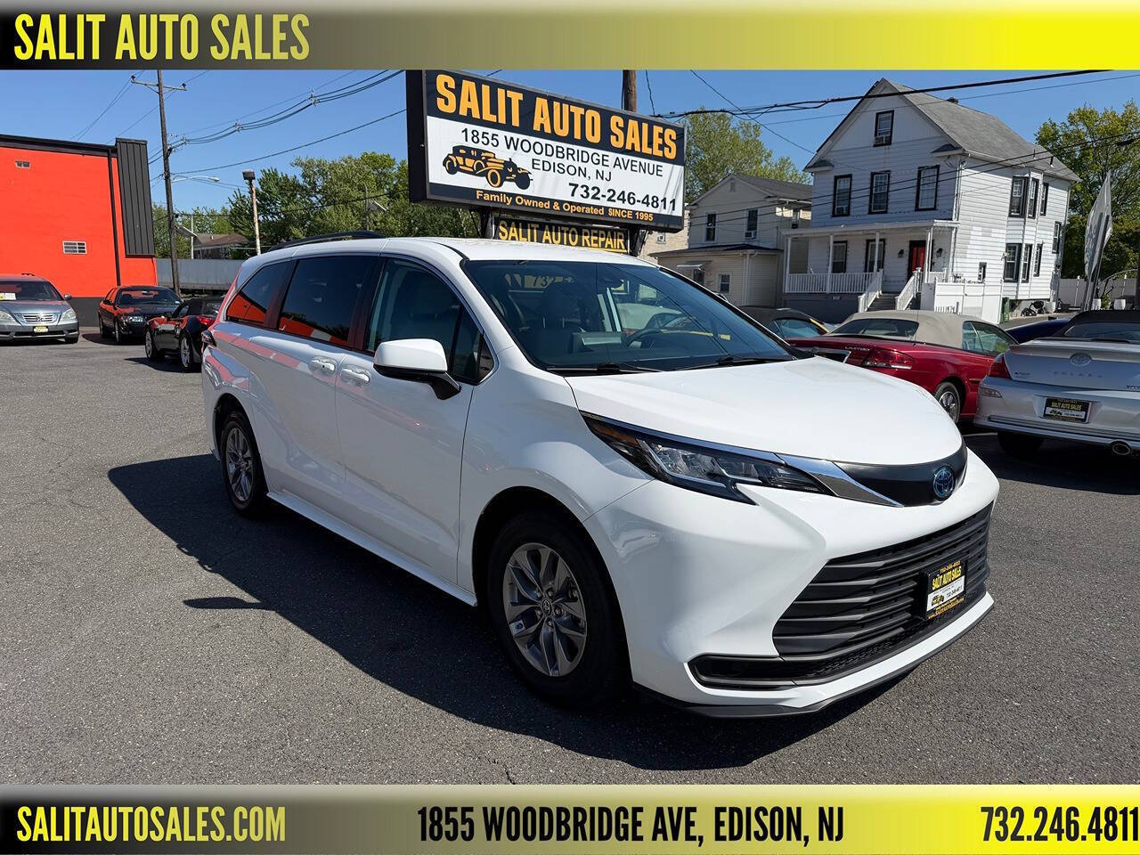 2022 Toyota Sienna 1