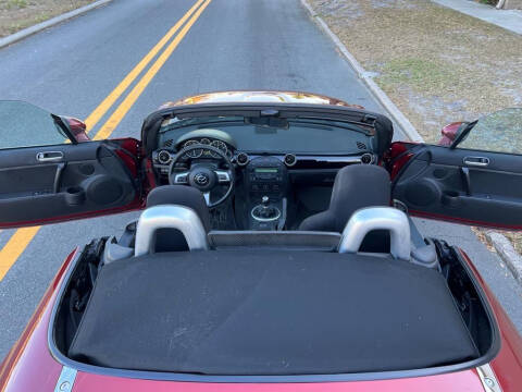 2006 Mazda MX-5 Miata